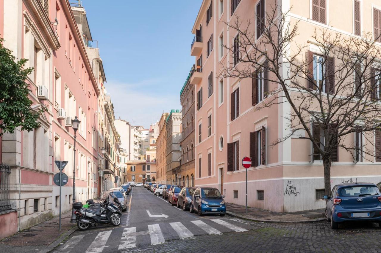 White Flat Cross Apartment Rome Exterior photo