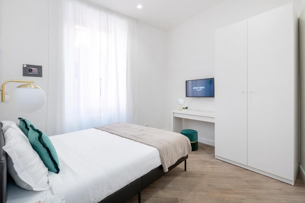White Flat Cross Apartment Rome Exterior photo