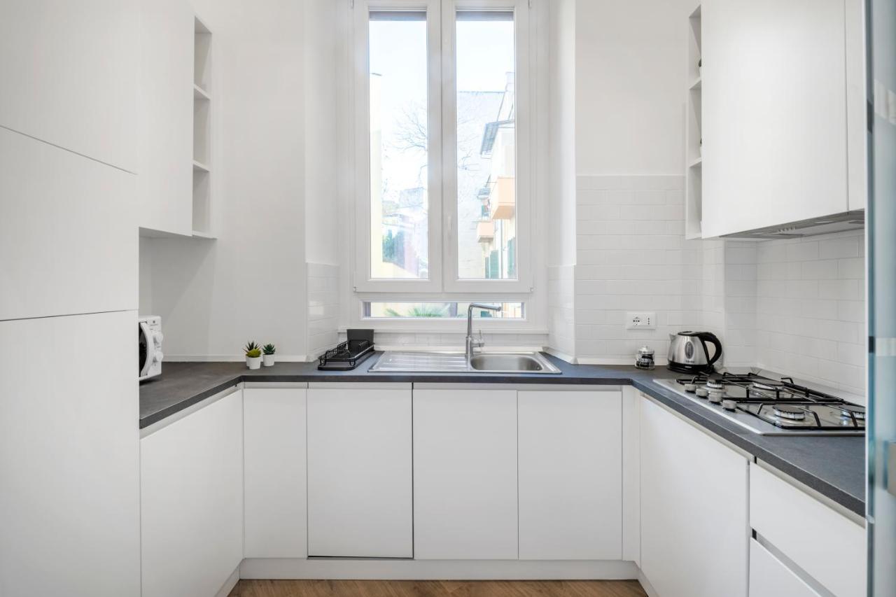 White Flat Cross Apartment Rome Exterior photo
